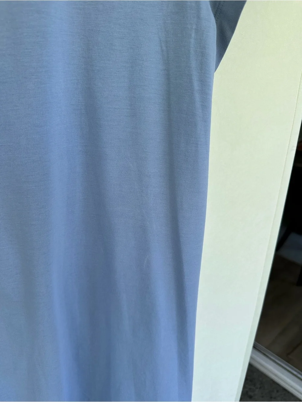 Lululemon Daytripper T-Shirt Dress in Light Blue Twist Back size 10